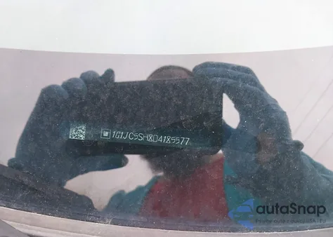 2013 Chevrolet Sonic Lt from USA, damaged, VIN 1G1JC5SH8D4185577